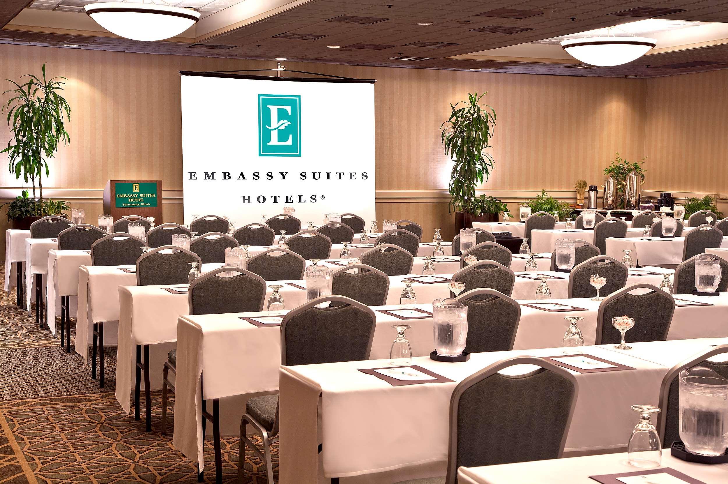 Embassy By Hilton Chicago Woodfield 3* Schaumburg
