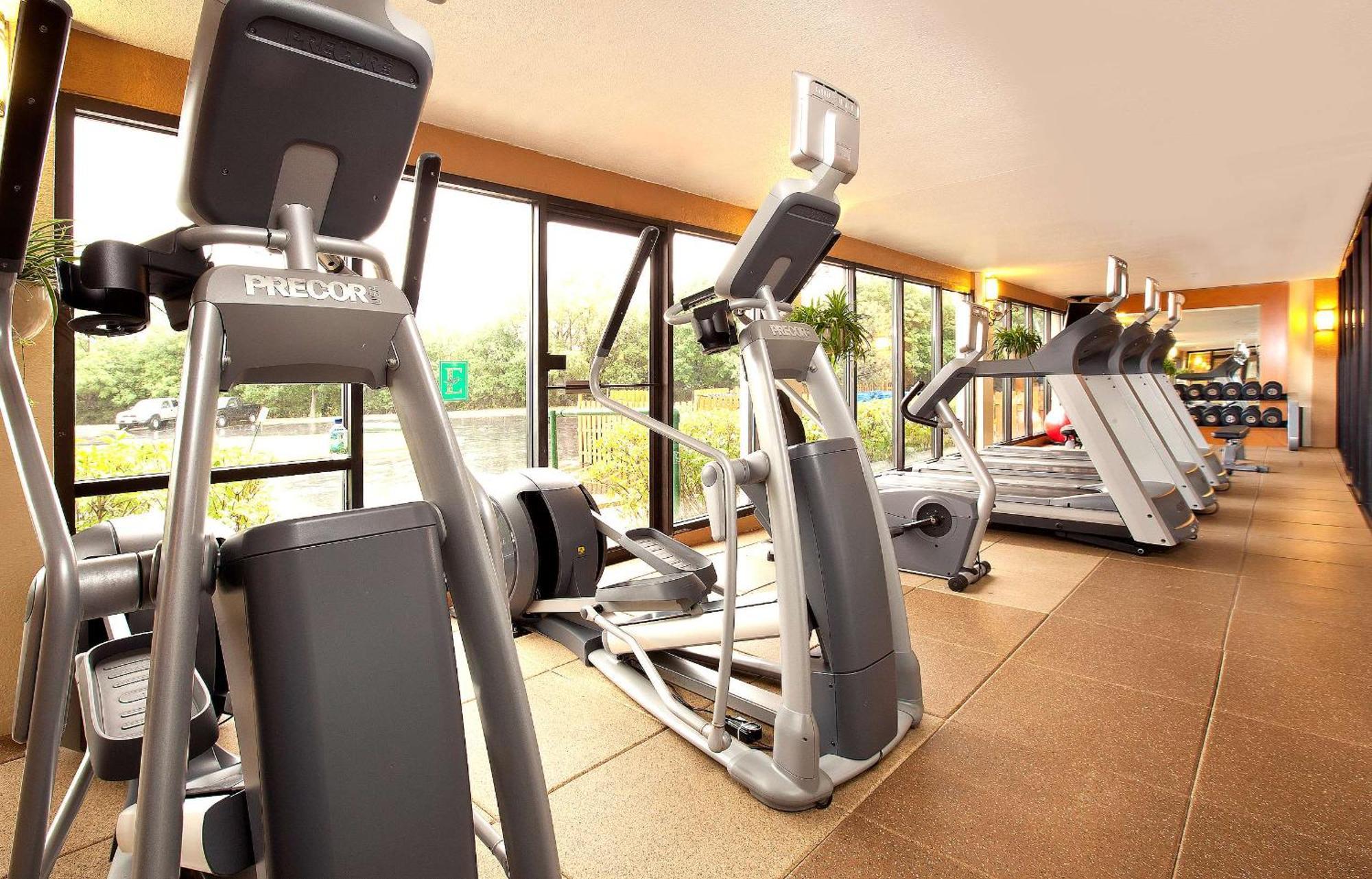 Embassy By Hilton Chicago Woodfield 3* Schaumburg